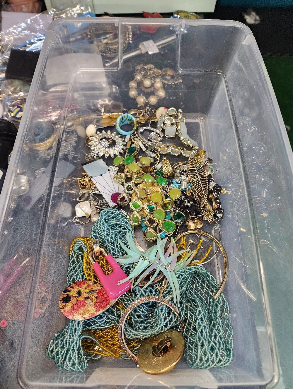 1lb Mixed Jewelry For Crafting May Or May Not Have Matches